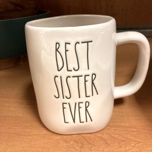 Rae Dunn BEST SISTER EVER Mug